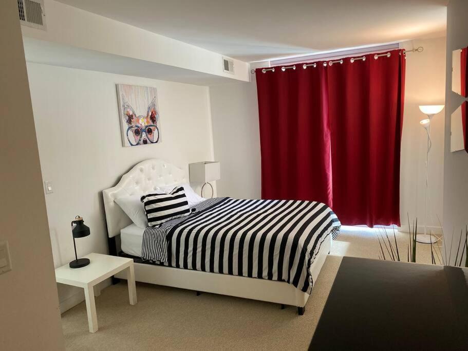 Modern, Chic, Great Location Appartamento Washington Esterno foto